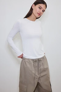 Haut chaud près du corps