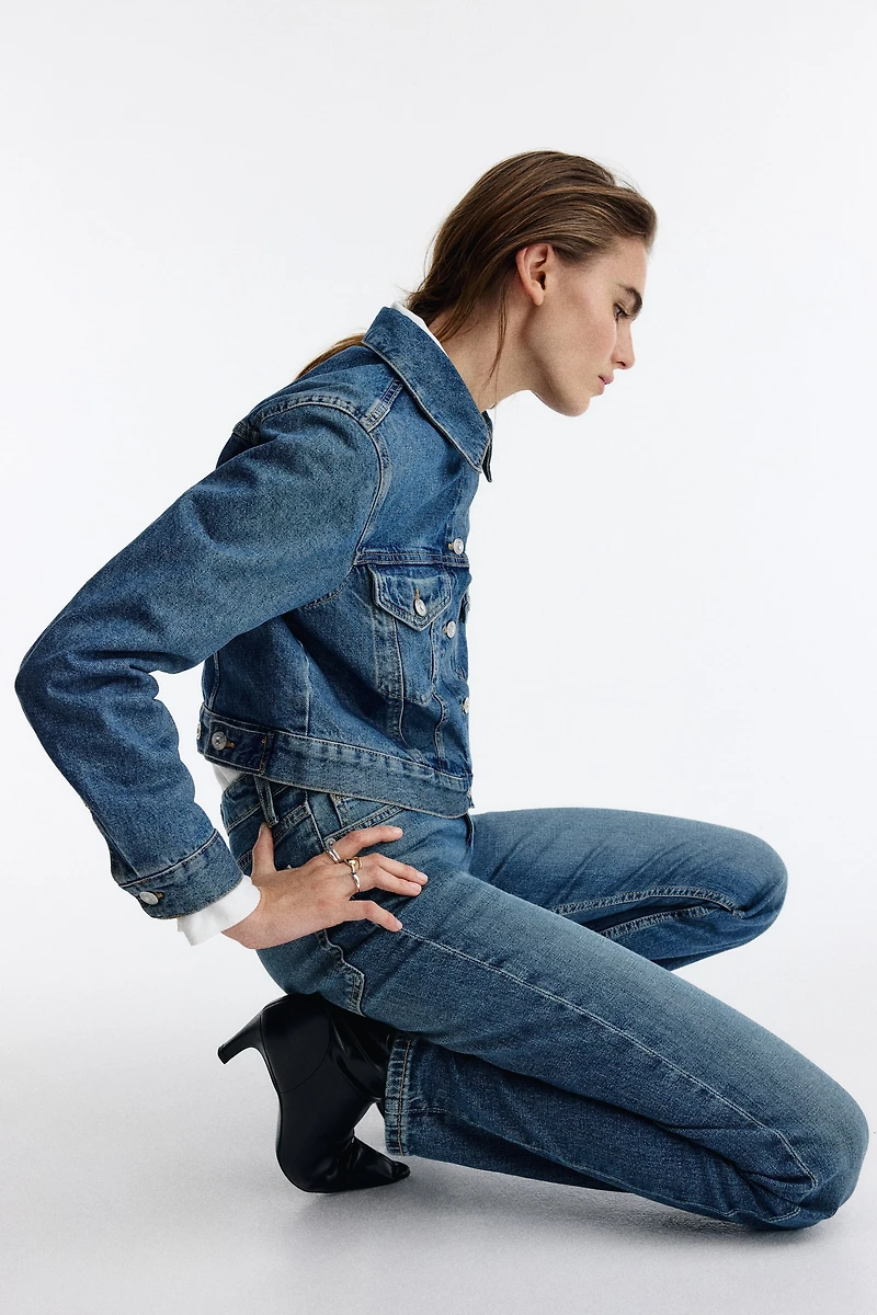 Slim Straight High Waist Jeans