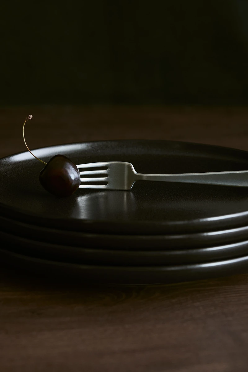 Lot de 2 grandes assiettes avec glaçure réactive