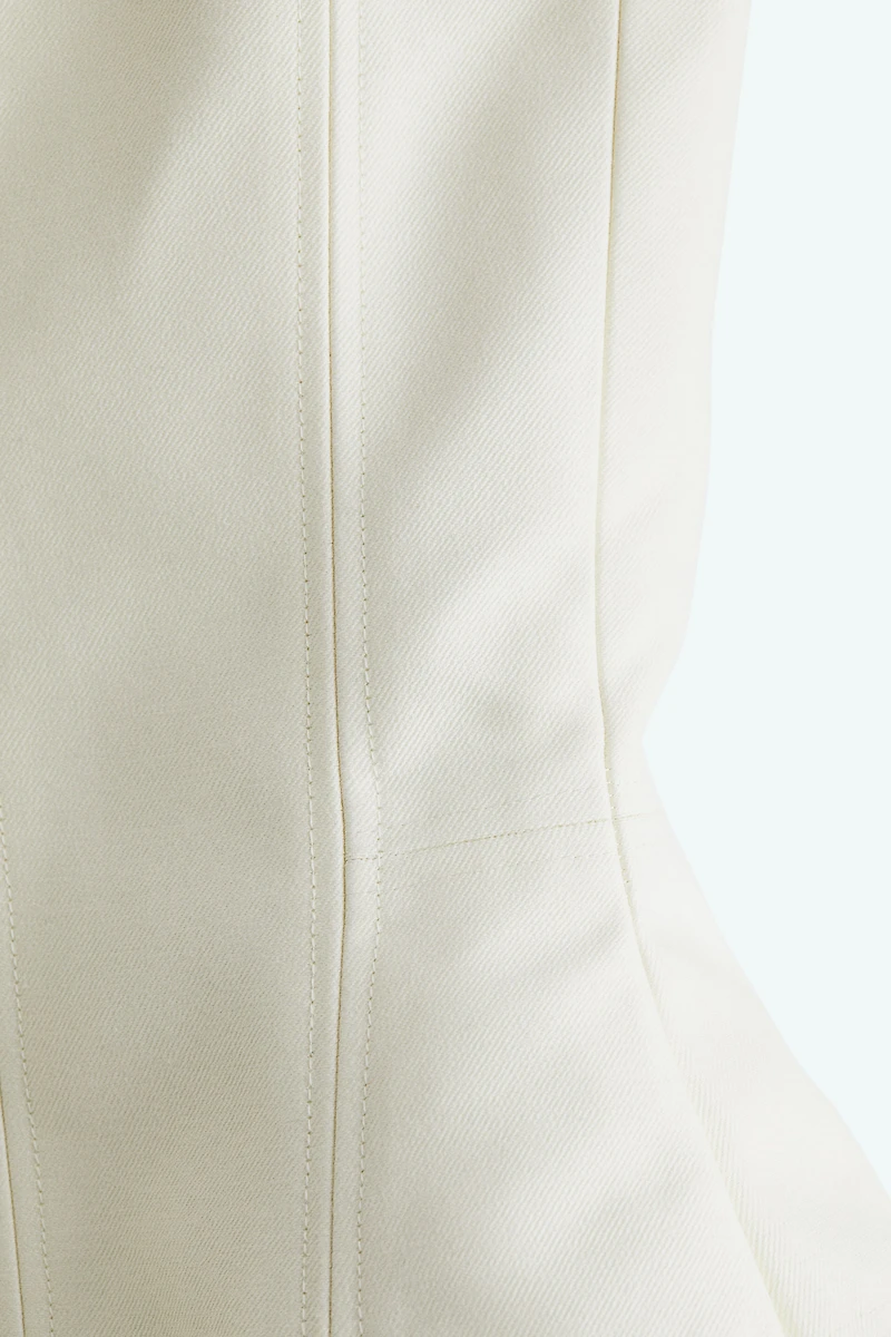 Mini robe avec hanches accentuées
