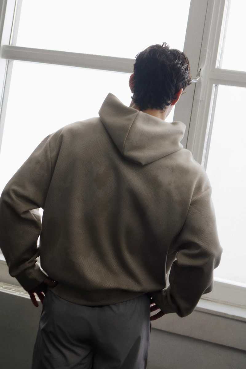 Oversized-Fit Sports Hoodie with DryMove™