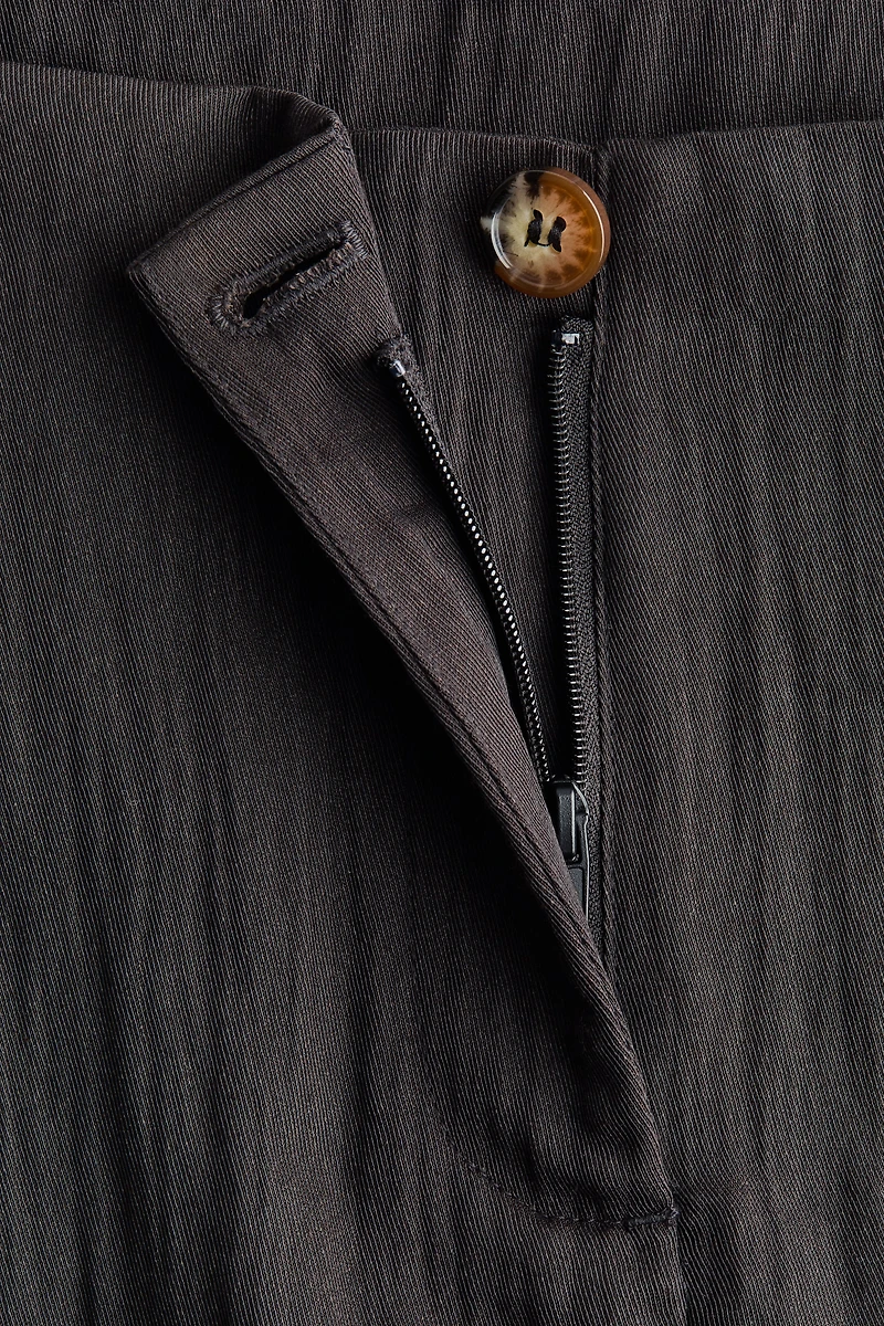 Crinkled Barrel-Leg Pants