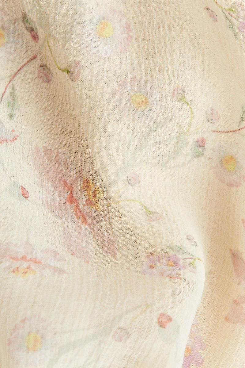 Robe à volant bretelles fines