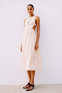Robe maxi avec dos ouvert