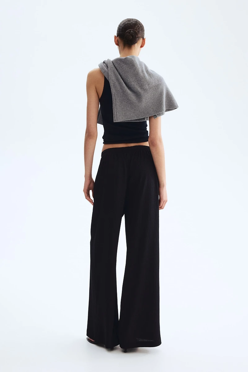 Wide-cut Pull-on Pants