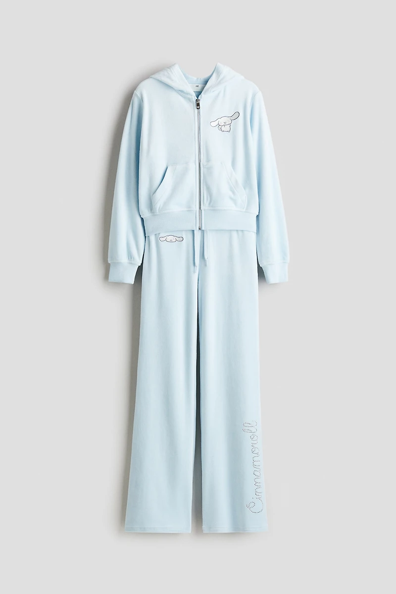 2-Piece Motif-Detail Velour Set