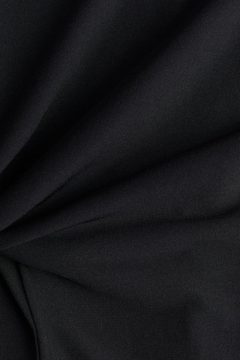 Long-Sleeved Boat-Neck Top