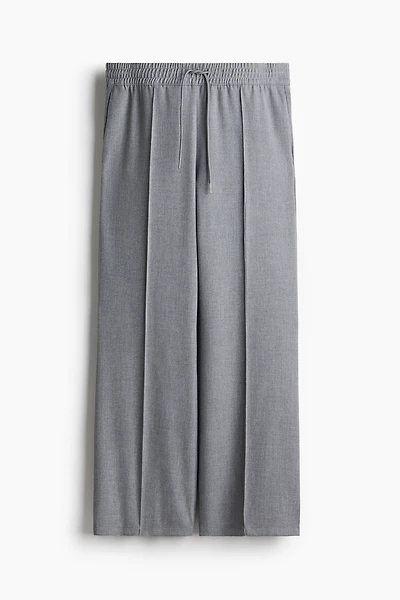 Creased Pants with Drawstring