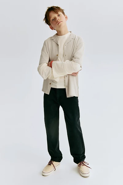 Relaxed Tapered Fit Jeans