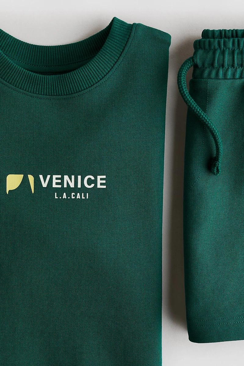 2-Piece T-Shirt and Sweatshorts Set