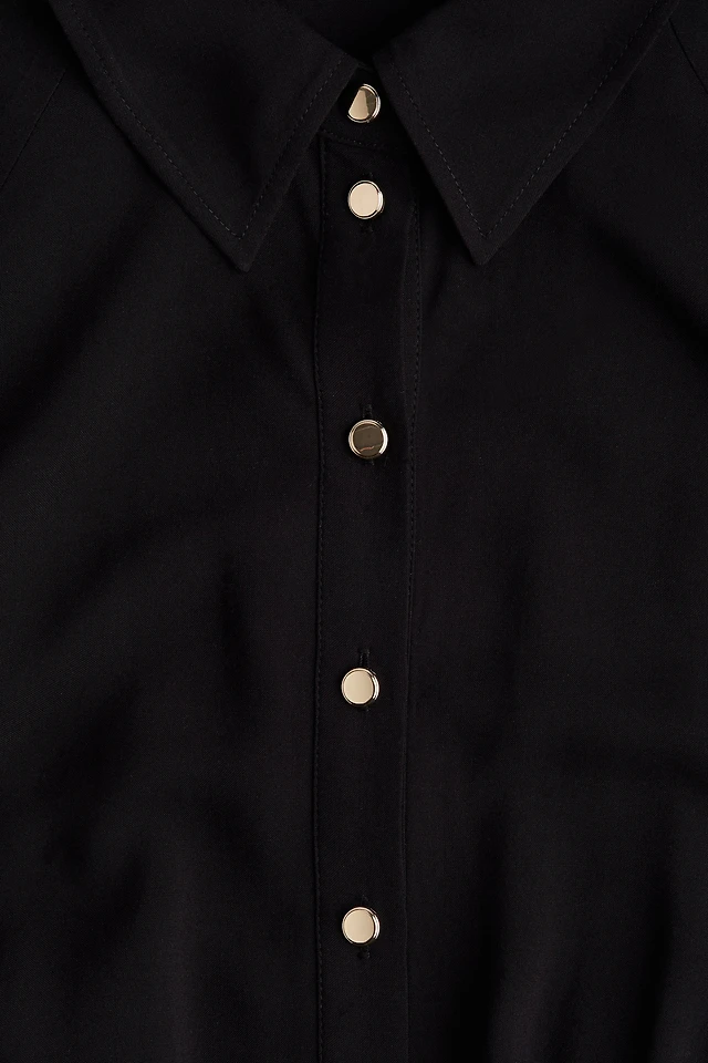 H&M Tie-belt Shirt Dress at Foxvalley Mall in Aurora, IL
