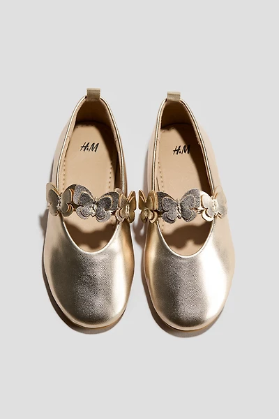 Appliquéd Ballet Flats