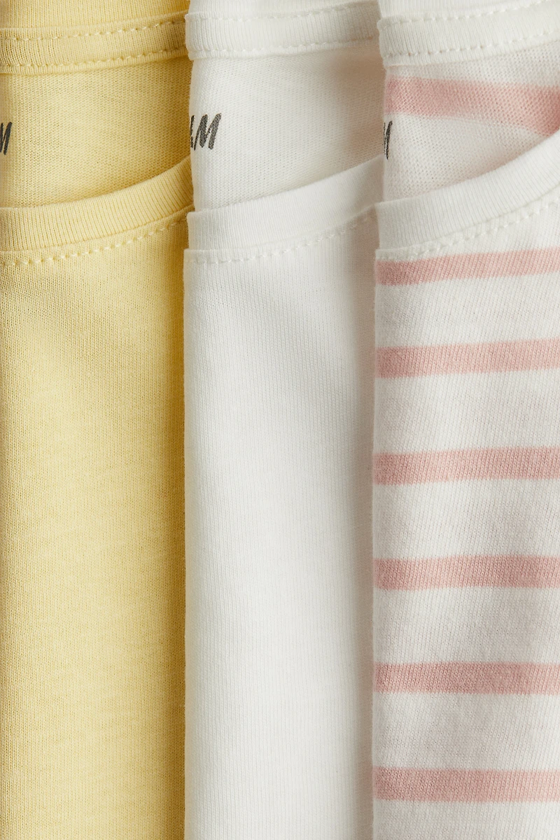 Lot de 3 hauts à manches volantées