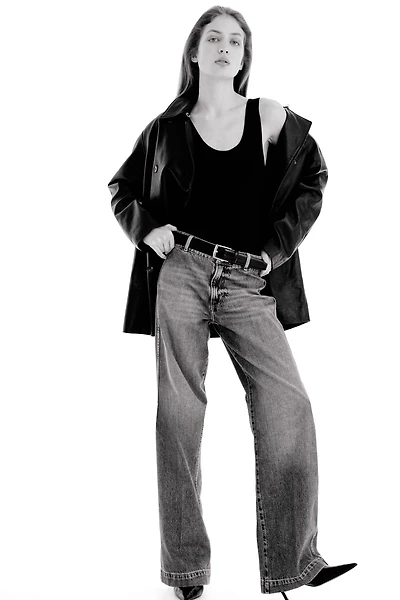 Wide High Waist Jeans