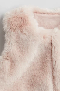 Fluffy gilet