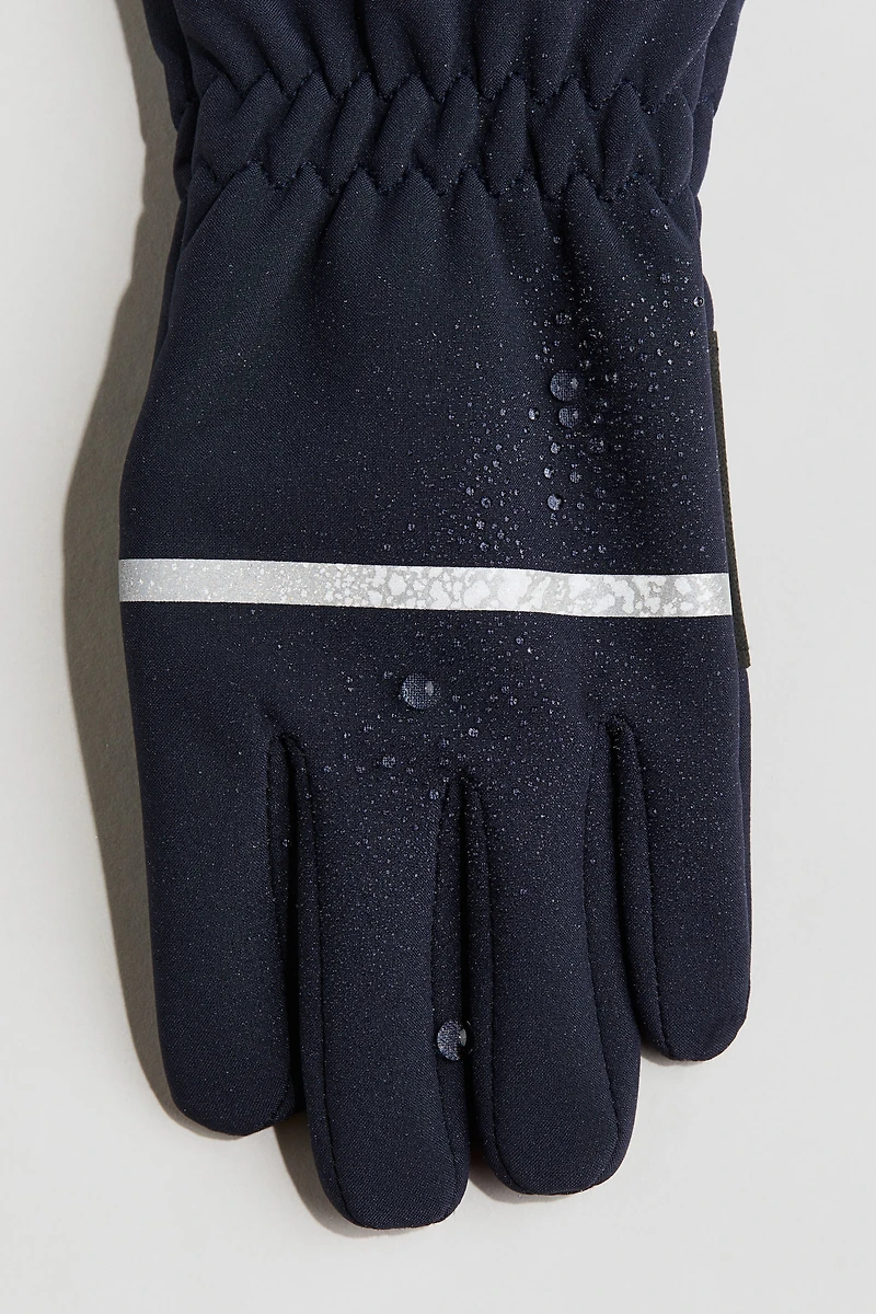 Water-Repellent Gloves