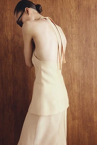 Halterneck Vest