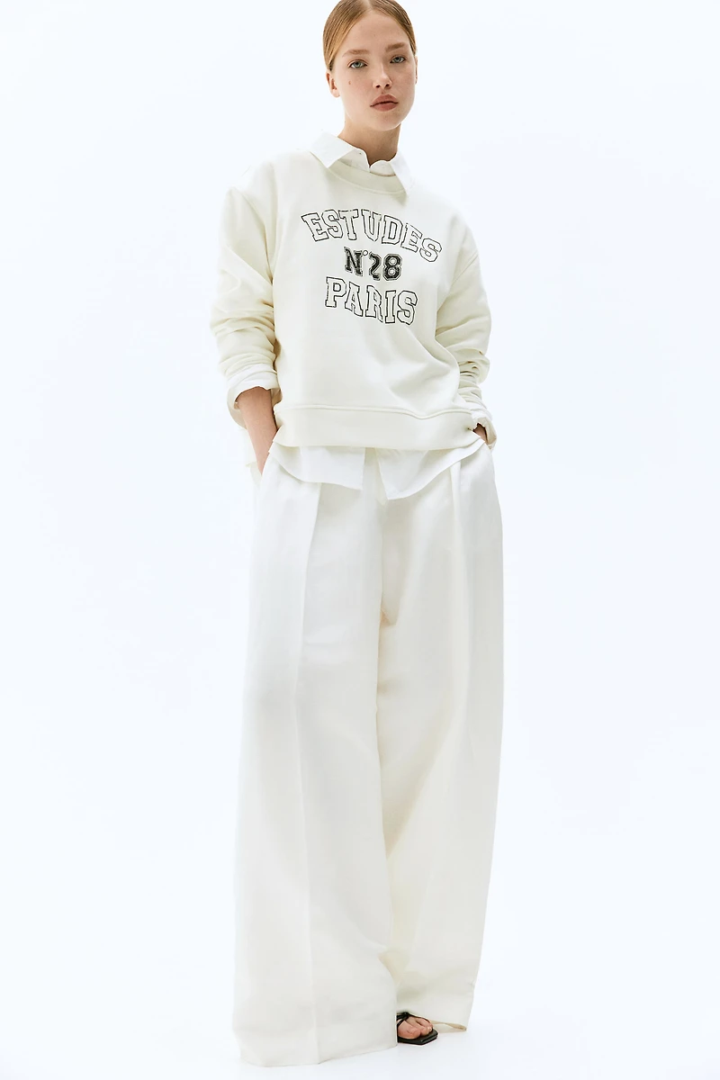 Oversized Motif-Front Sweatshirt
