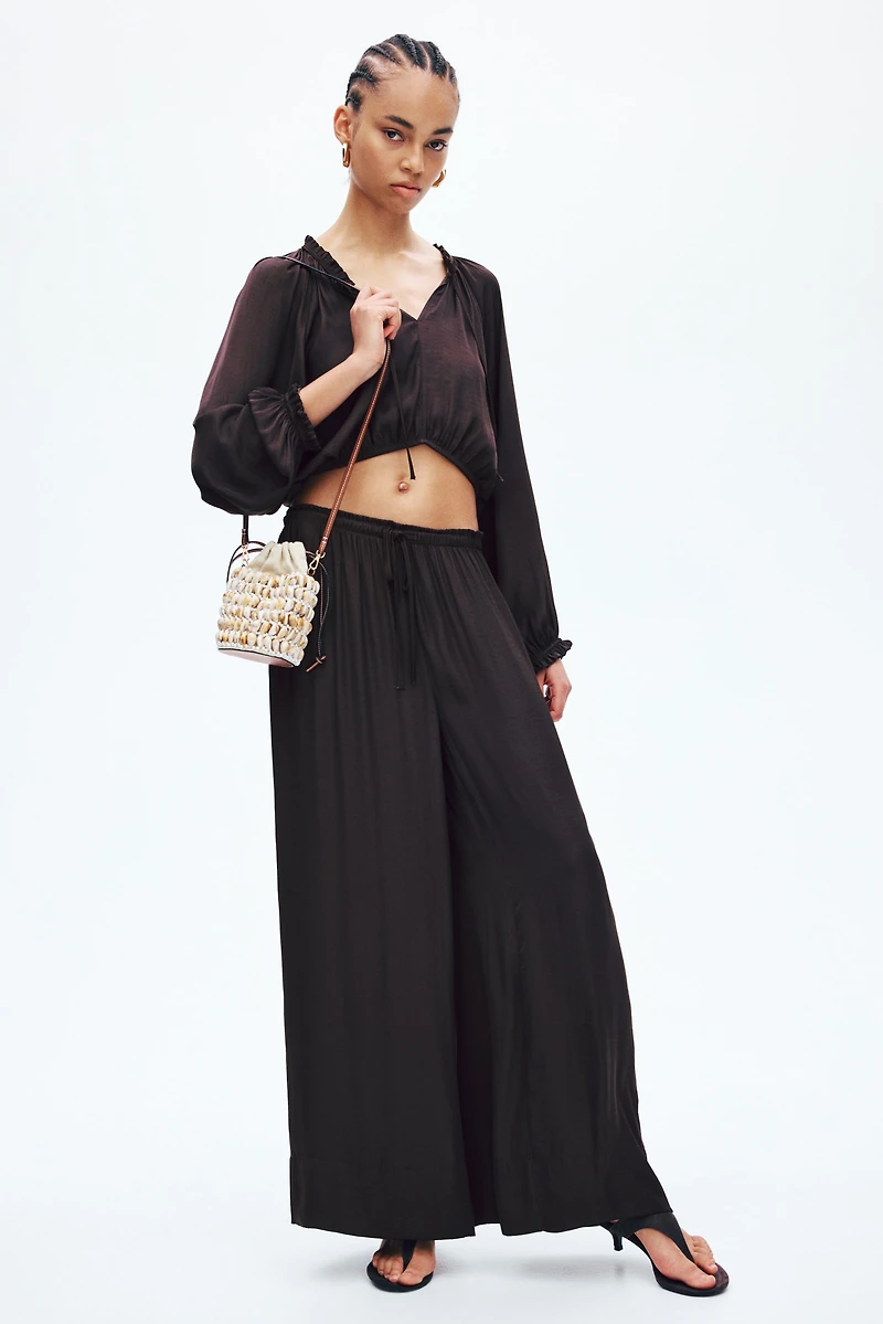 Balloon-Sleeved Blouse