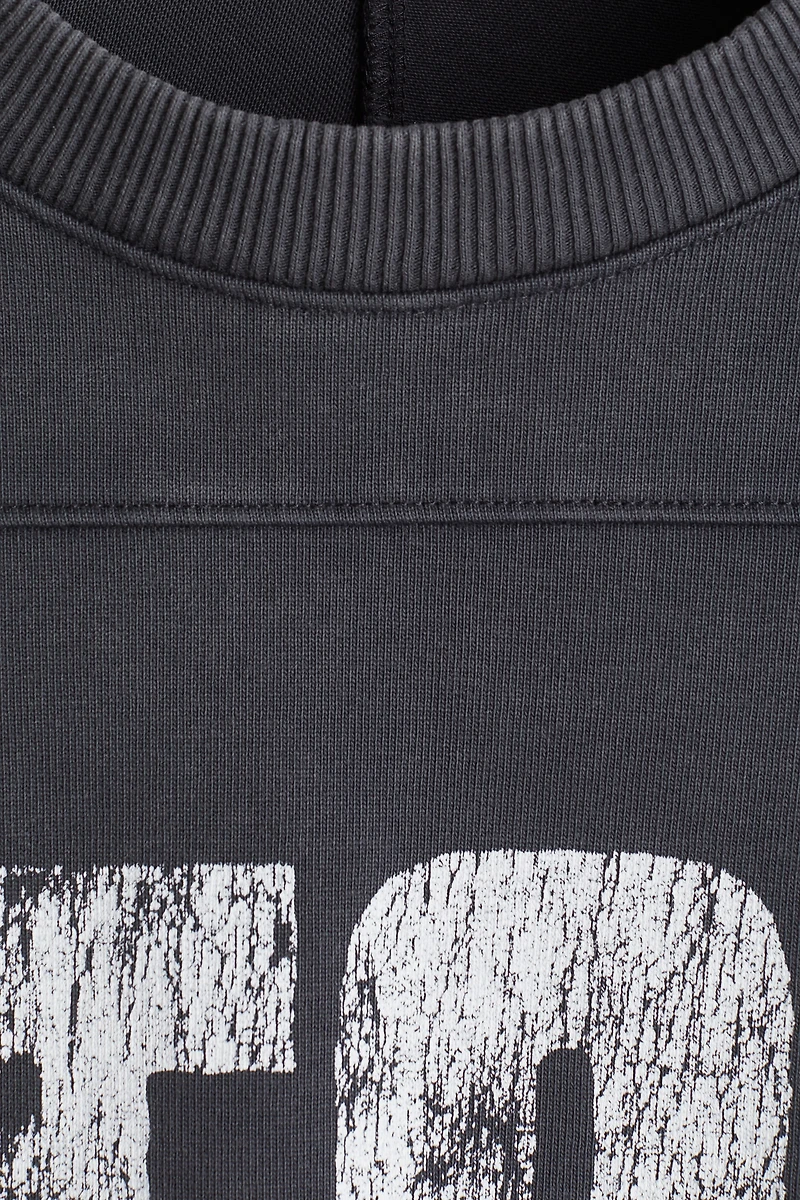 Oversized-Fit Cropped T-Shirt