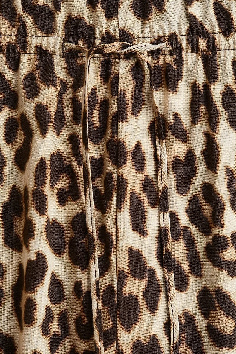Wide-cut Pull-on Pants