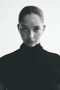 Fine-Knit Mock Turtleneck Top