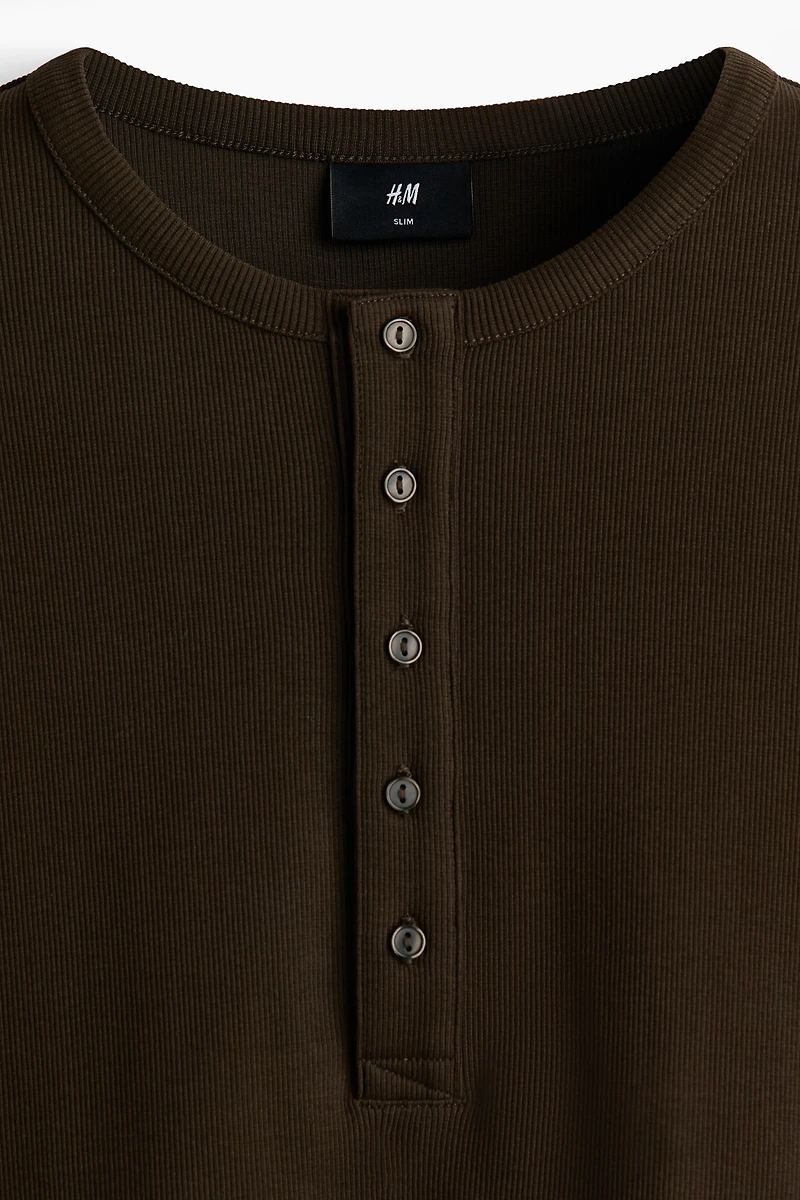Slim-Fit Ribbed Henley Shirt
