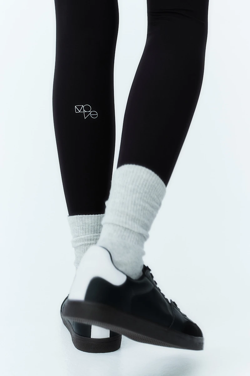 Sports Leggings with DryMove™