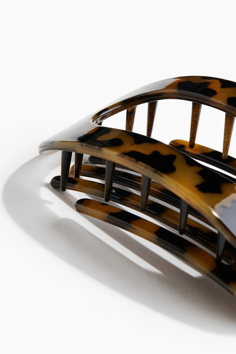 Oval Hair Claw