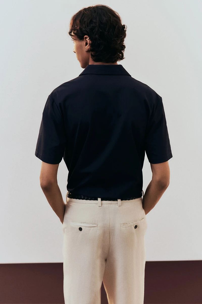 Regular-Fit Ribbed Resort Shirt