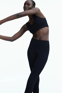 Legging côtelé sans coutures