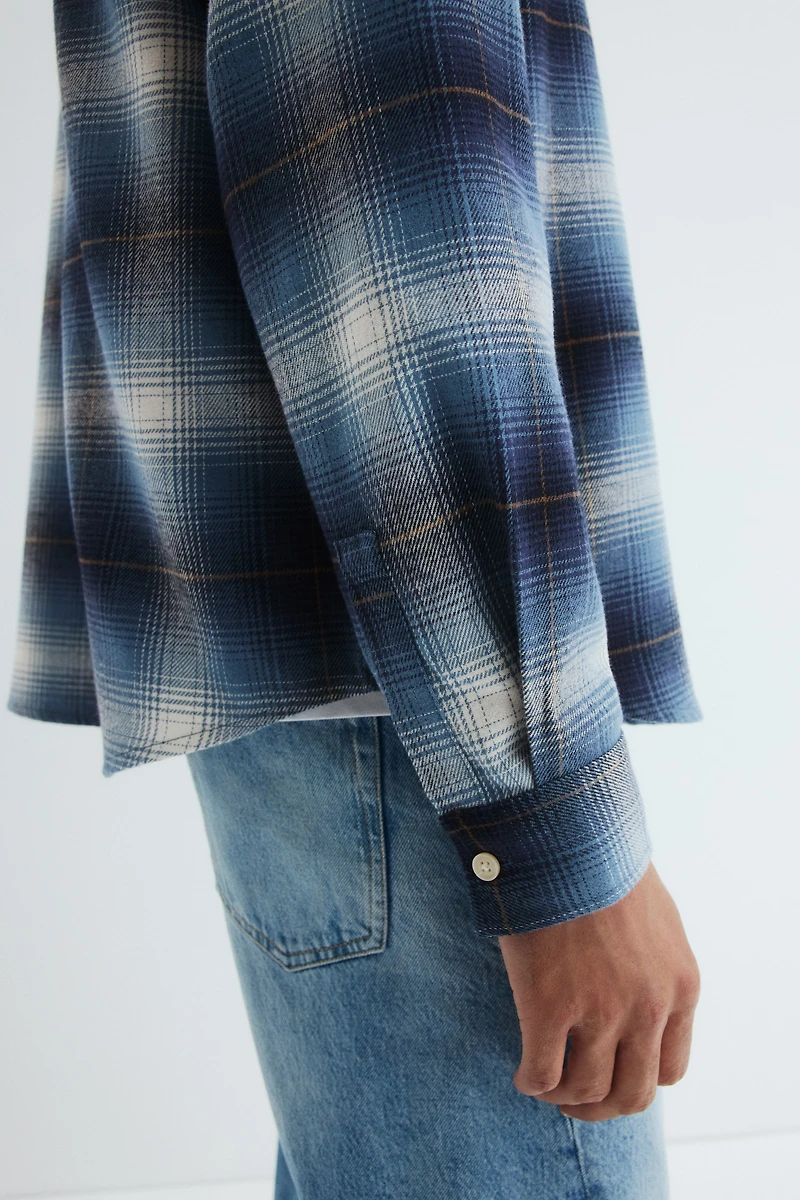 Loose-Fit Flannel Shirt