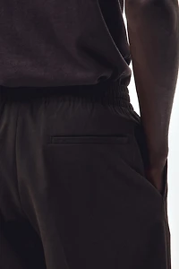 Loose-Fit Pants