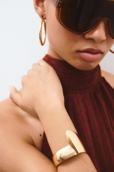 Asymmetric Hinged Bangle