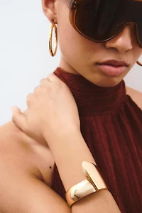 Asymmetric Hinged Bangle