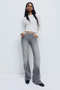 Flared Low Jeans
