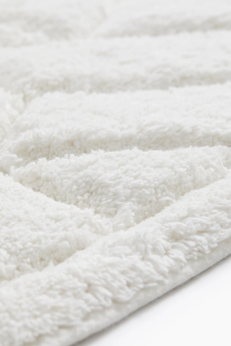 Tufted Cotton Bath Mat