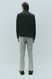 Pantalon classique avec plis