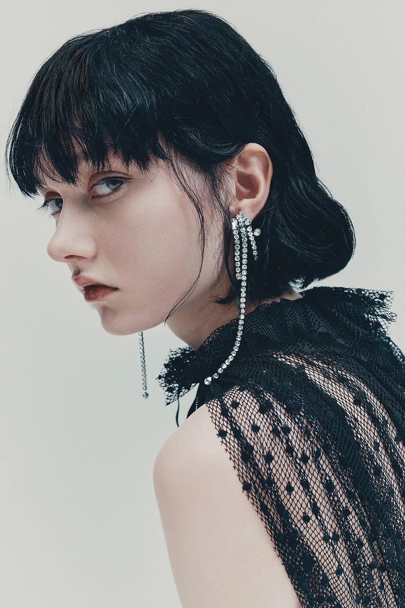 Boucles d'oreilles pendantes avec strass