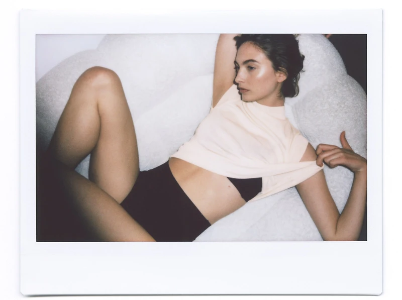 Haut en fin tricot à col cheminée