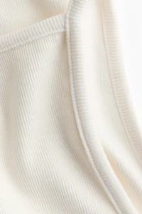 Ribbed strappy top