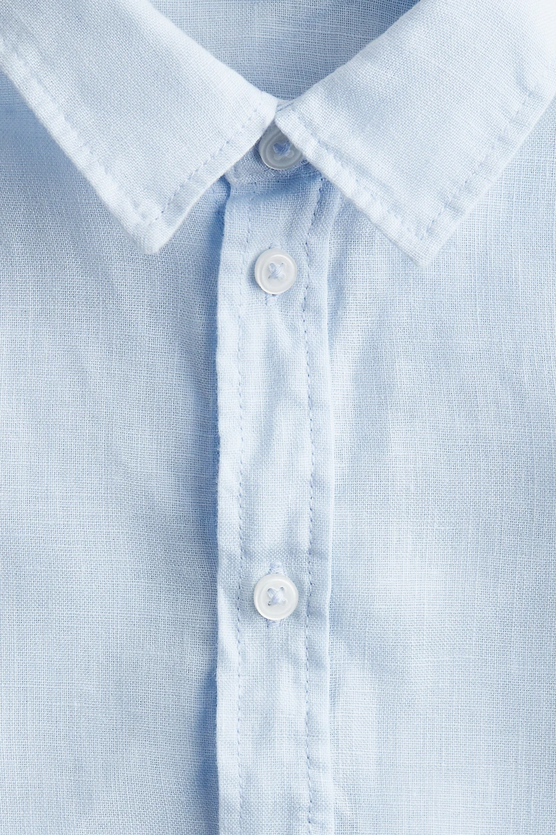 Loose-Fit Linen Shirt