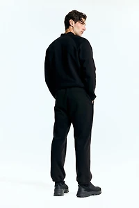 Loose-Fit Sports Joggers with DryMove™