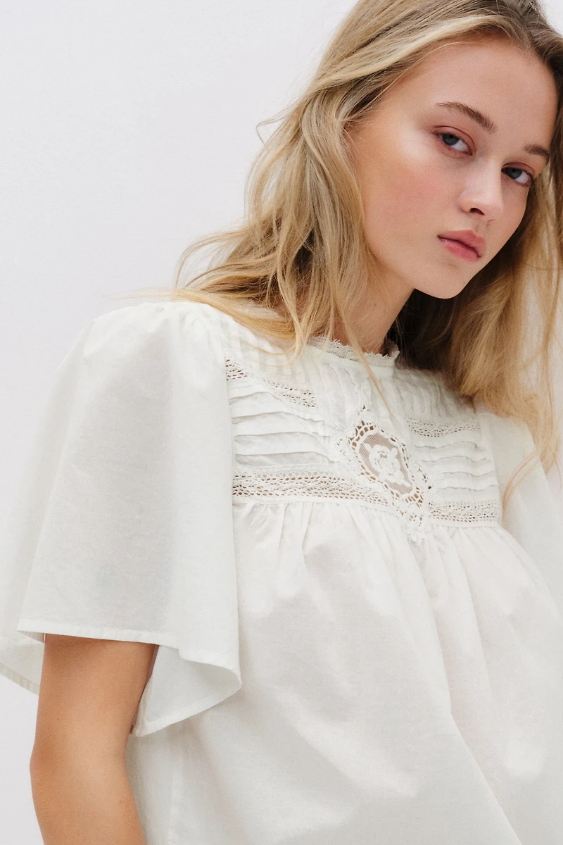 Cotton Blouse with Eyelet Embroidery