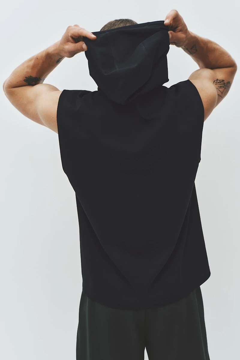 Regular-Fit Sleeveless Sports Hoodie with DryMove™