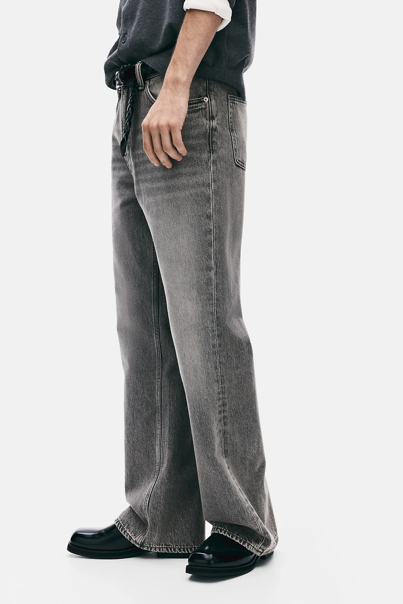 Jean bottillon coupe classique taille haute