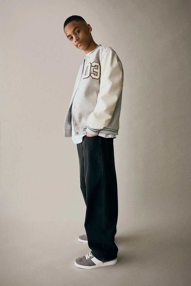 Baggy Fit Jeans