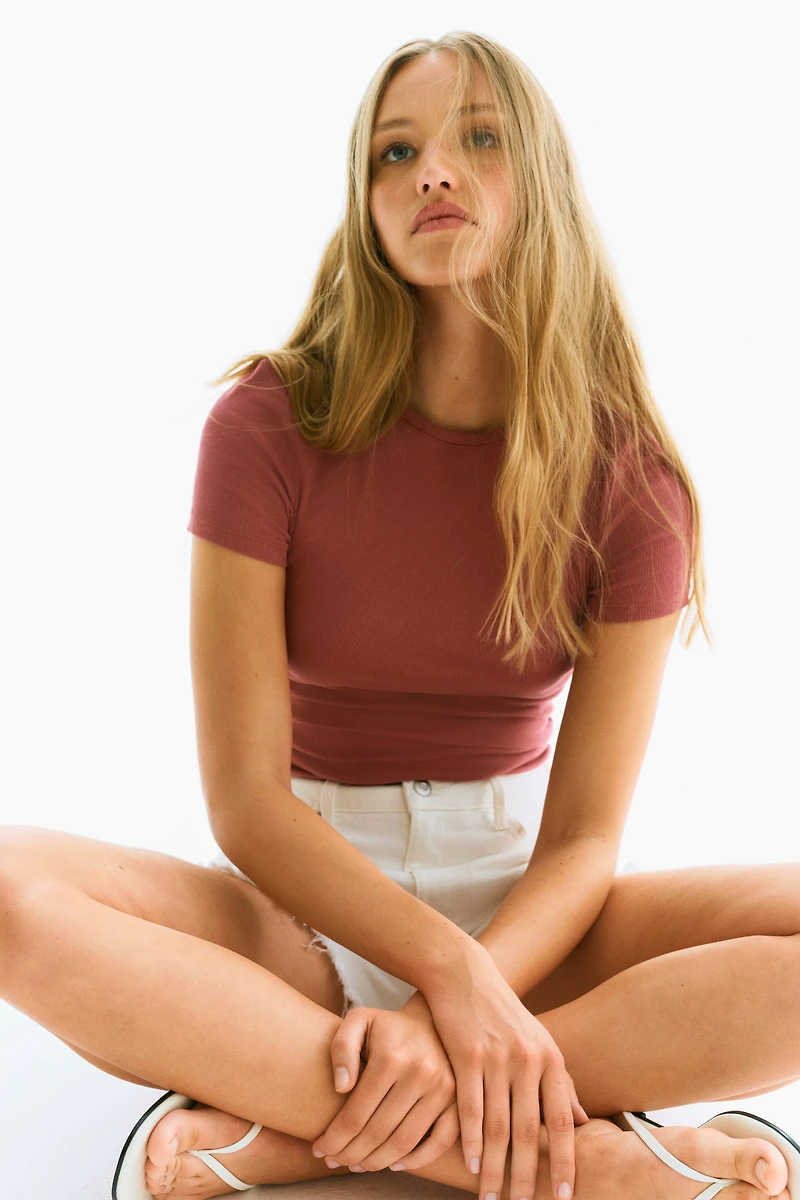 Fitted T-shirt