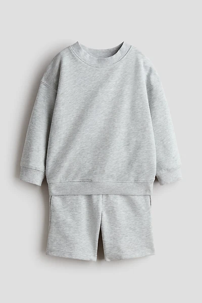 2-Piece Sweatshirt and Sweatshorts Set