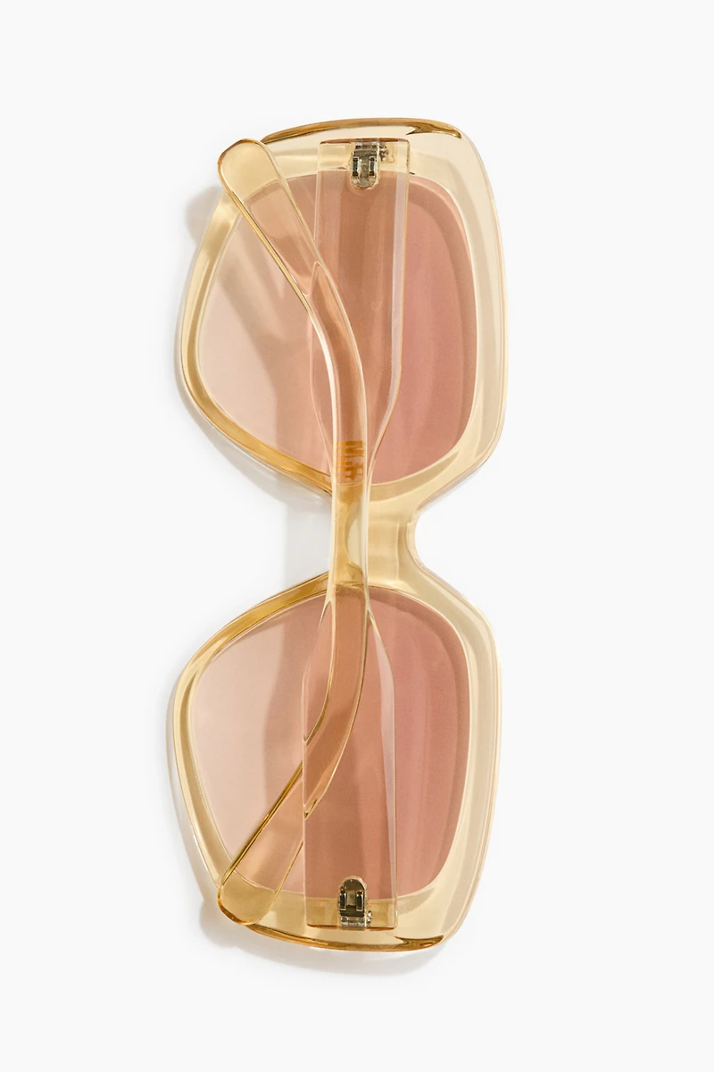 Lunettes de soleil carrées
